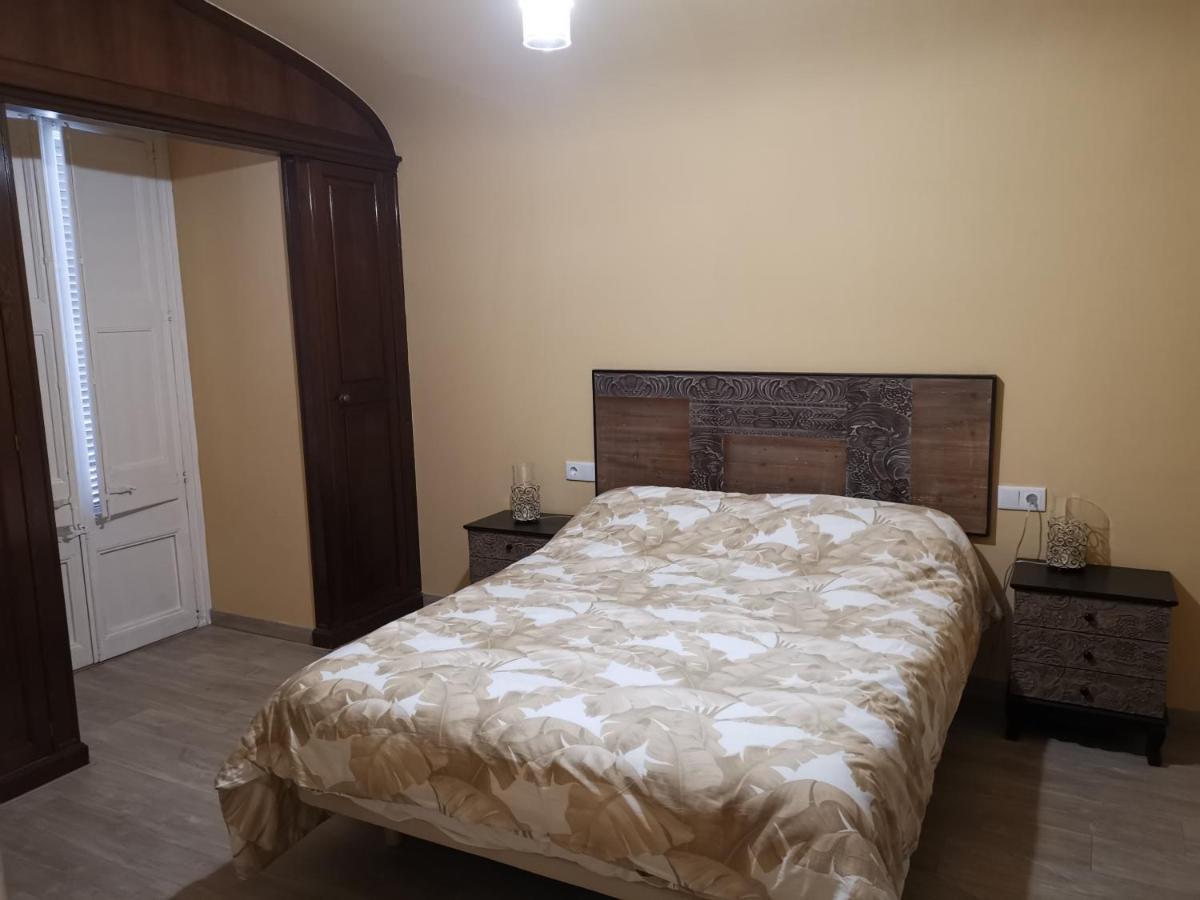 Bed and Breakfast Cal Duran Esparraguera Экстерьер фото