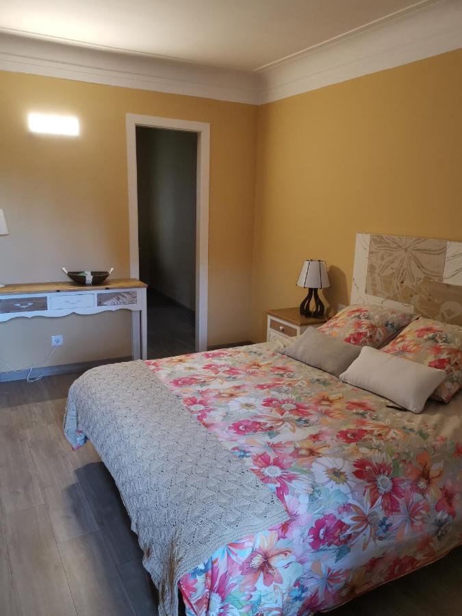 Bed and Breakfast Cal Duran Esparraguera Экстерьер фото