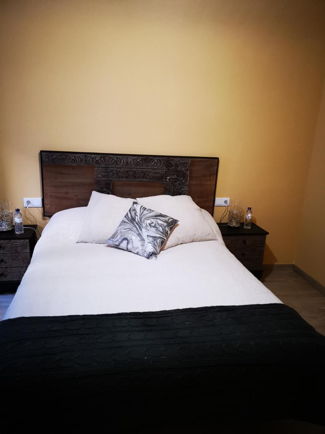Bed and Breakfast Cal Duran Esparraguera Номер фото
