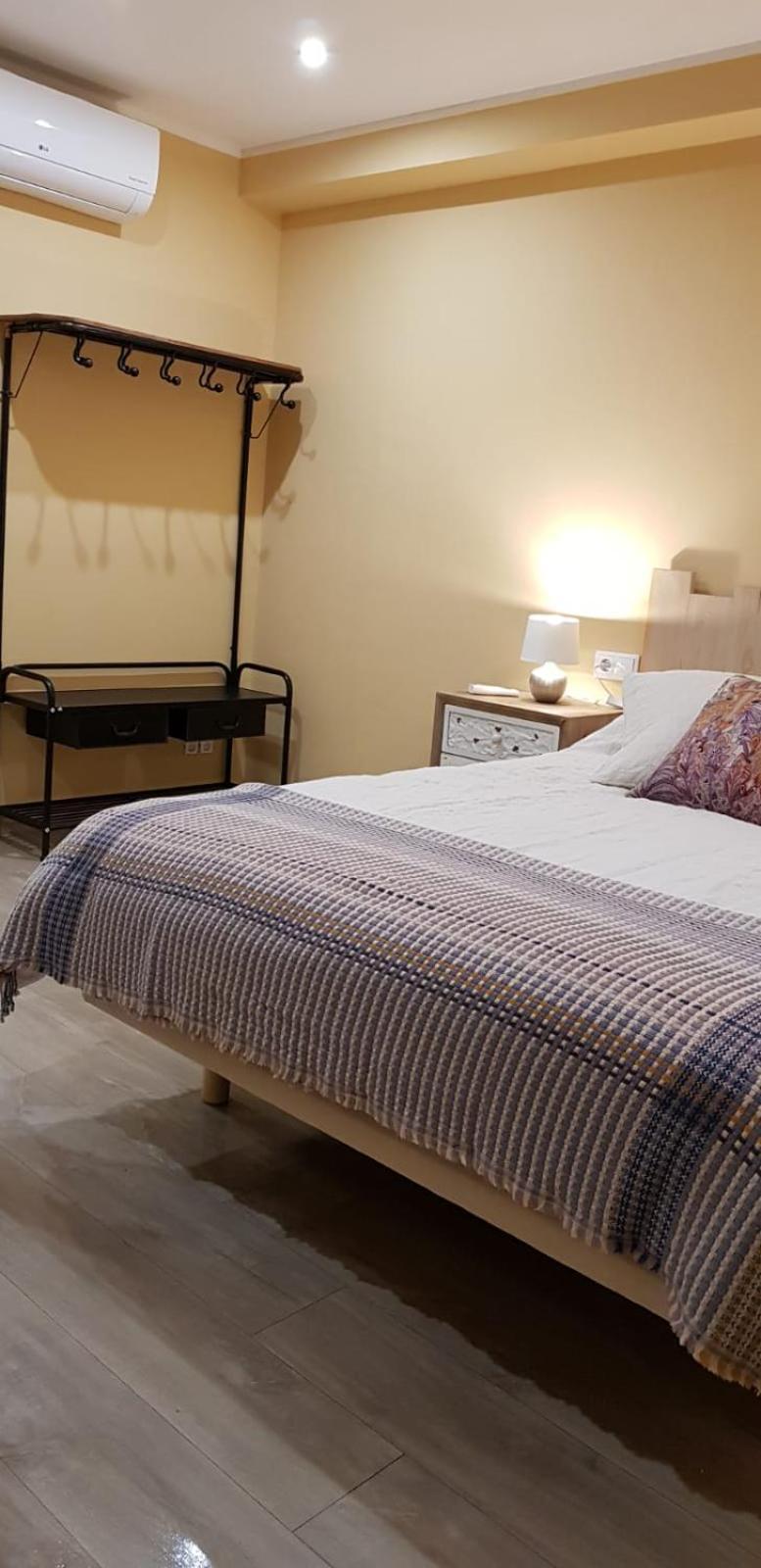 Bed and Breakfast Cal Duran Esparraguera Номер фото